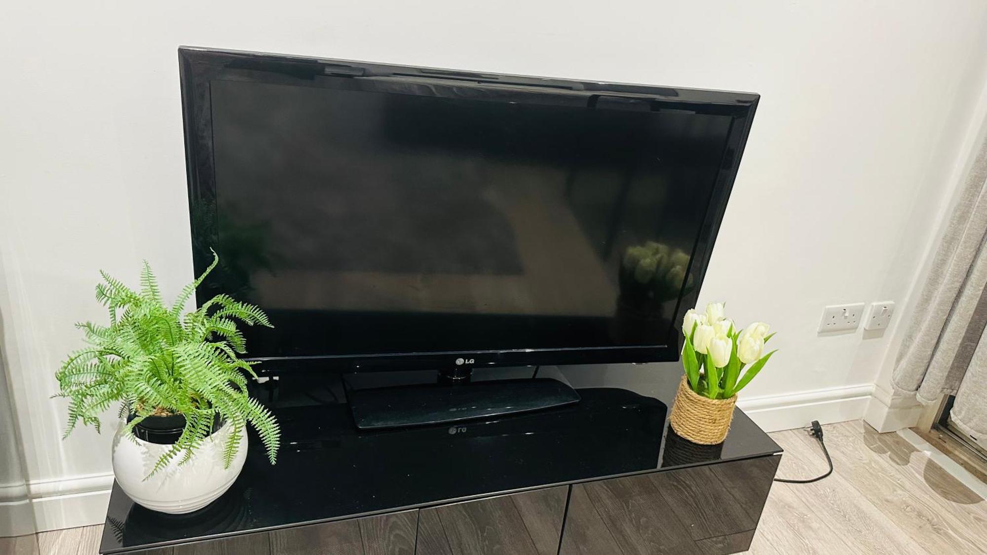 Cosy And Comfy Apartment London Ngoại thất bức ảnh