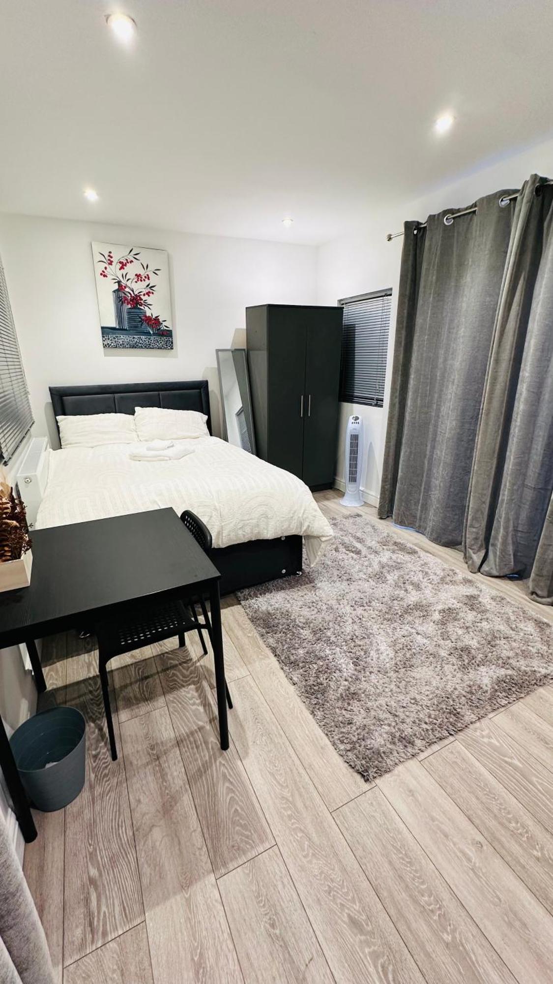 Cosy And Comfy Apartment London Ngoại thất bức ảnh