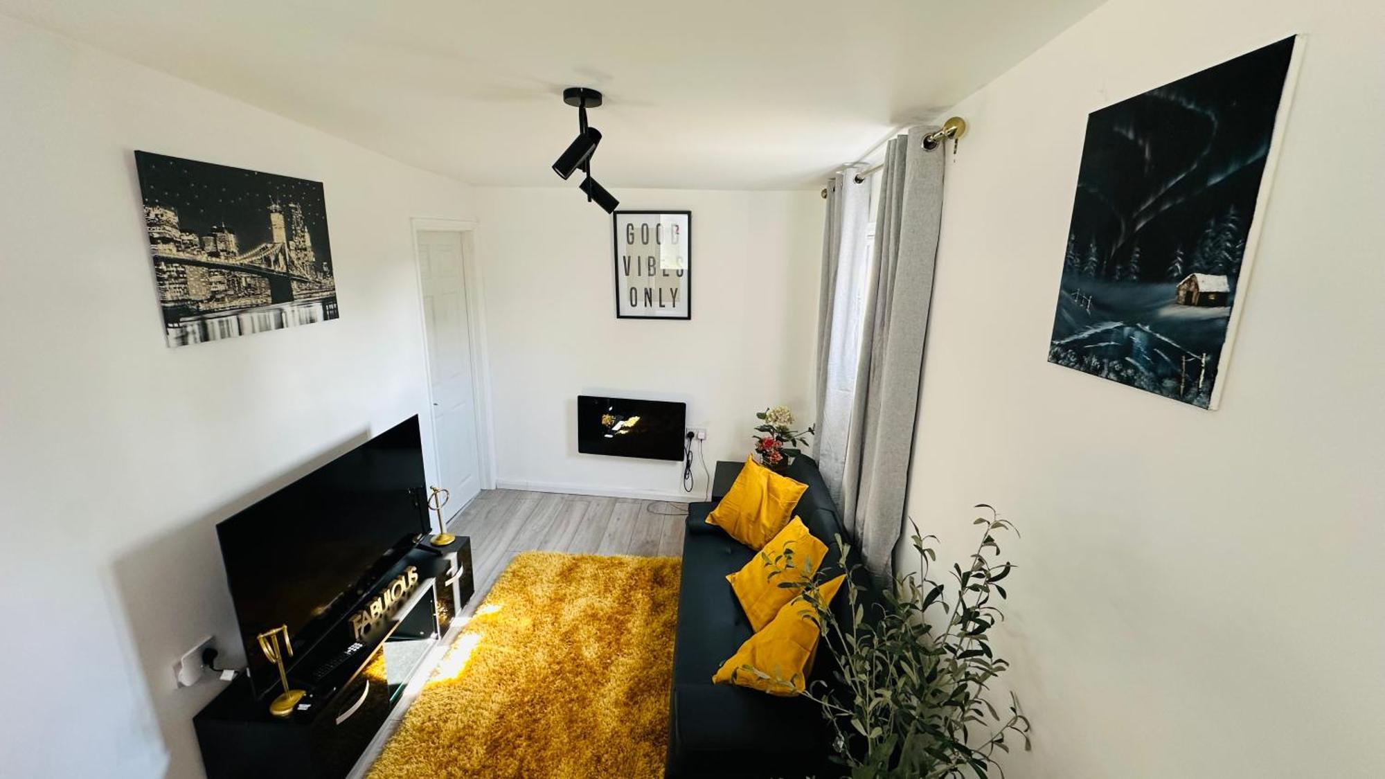 Cosy And Comfy Apartment London Ngoại thất bức ảnh