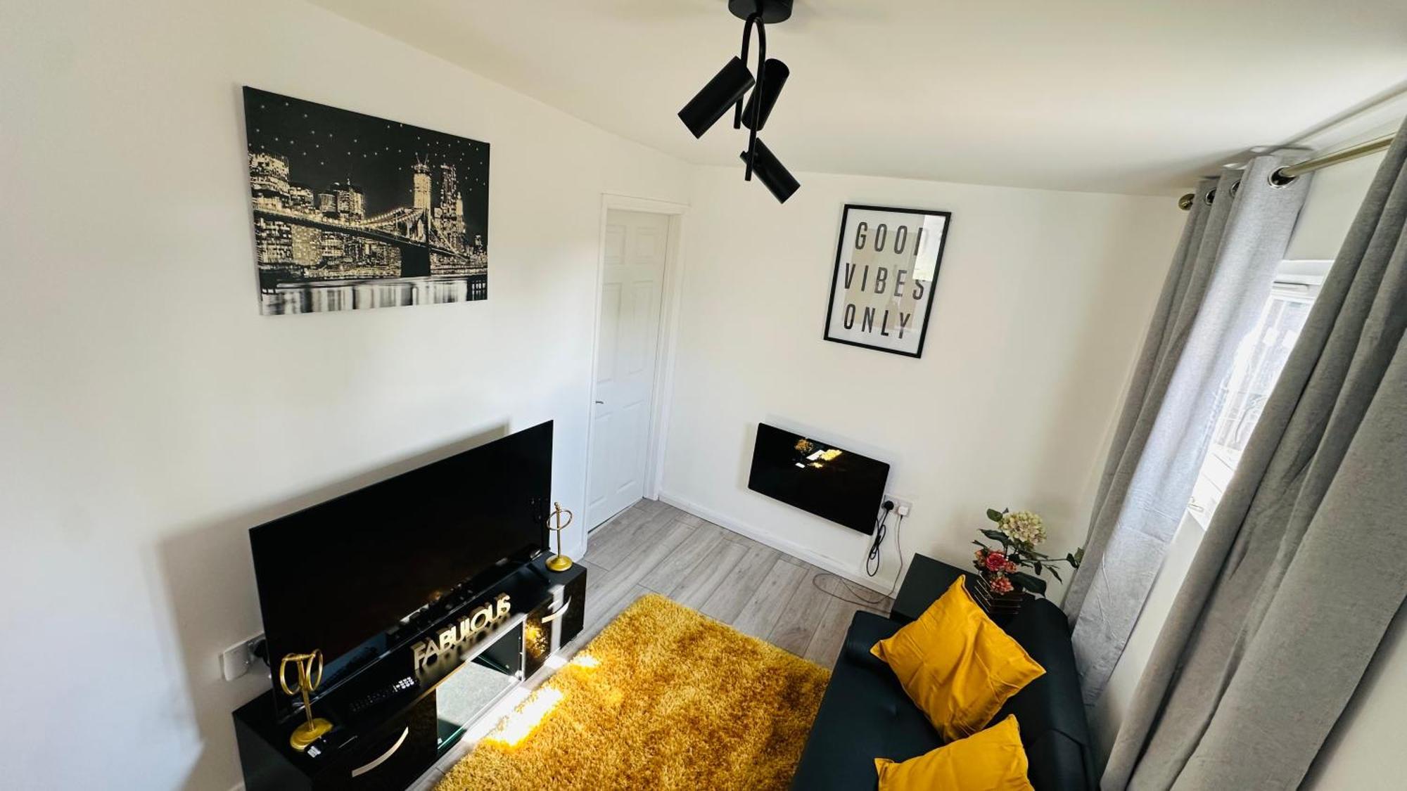 Cosy And Comfy Apartment London Ngoại thất bức ảnh