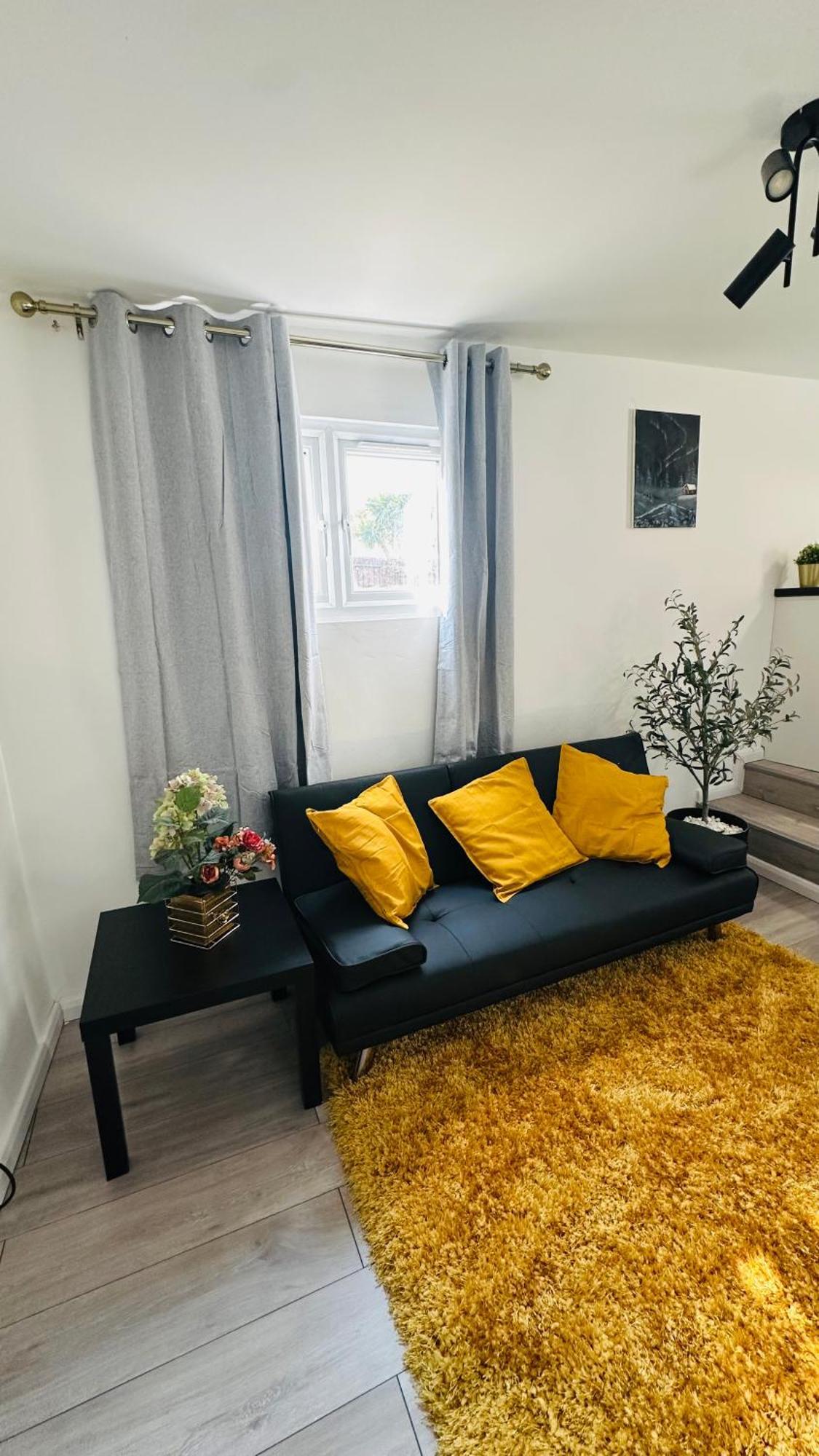 Cosy And Comfy Apartment London Ngoại thất bức ảnh