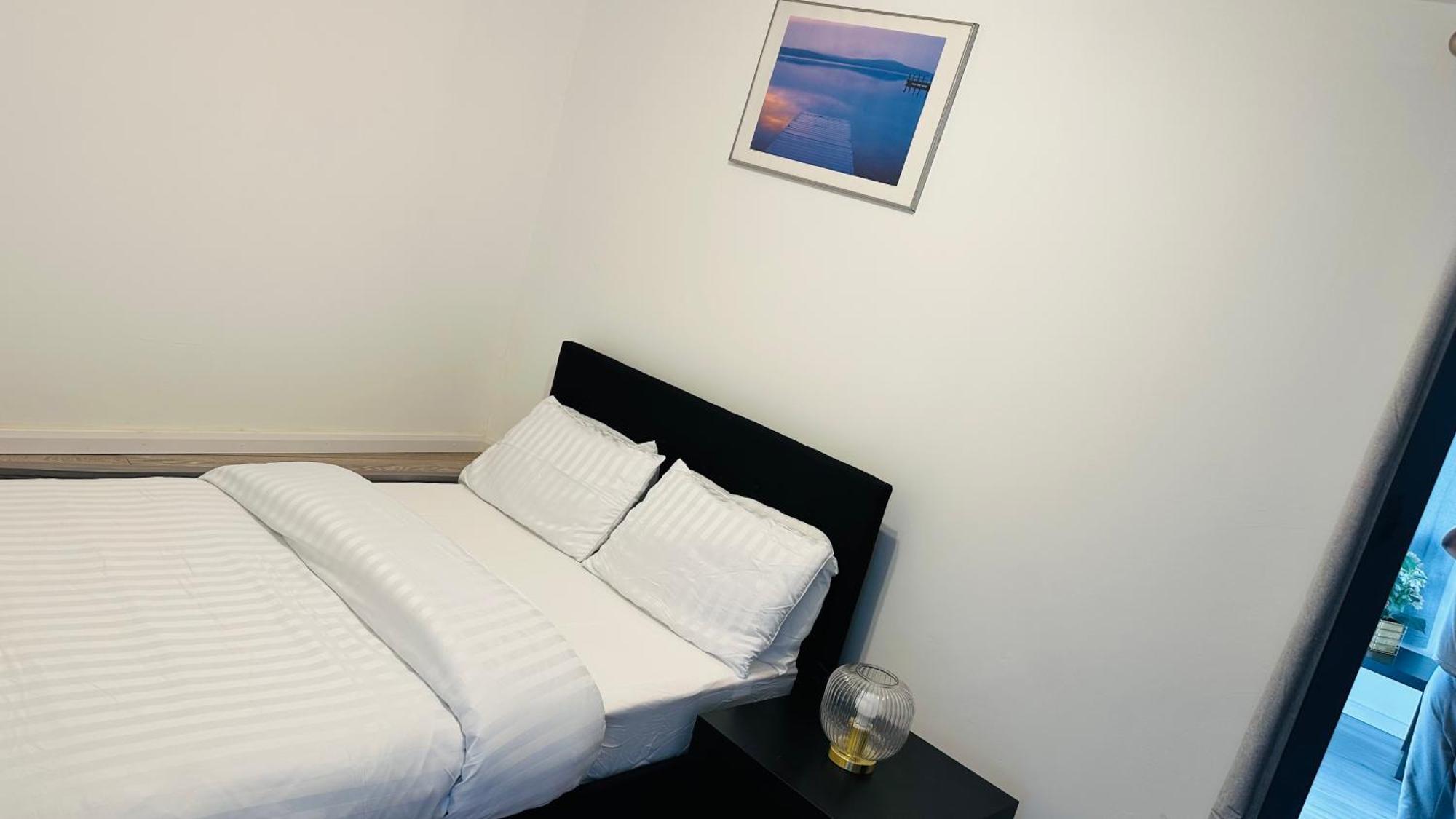 Cosy And Comfy Apartment London Ngoại thất bức ảnh