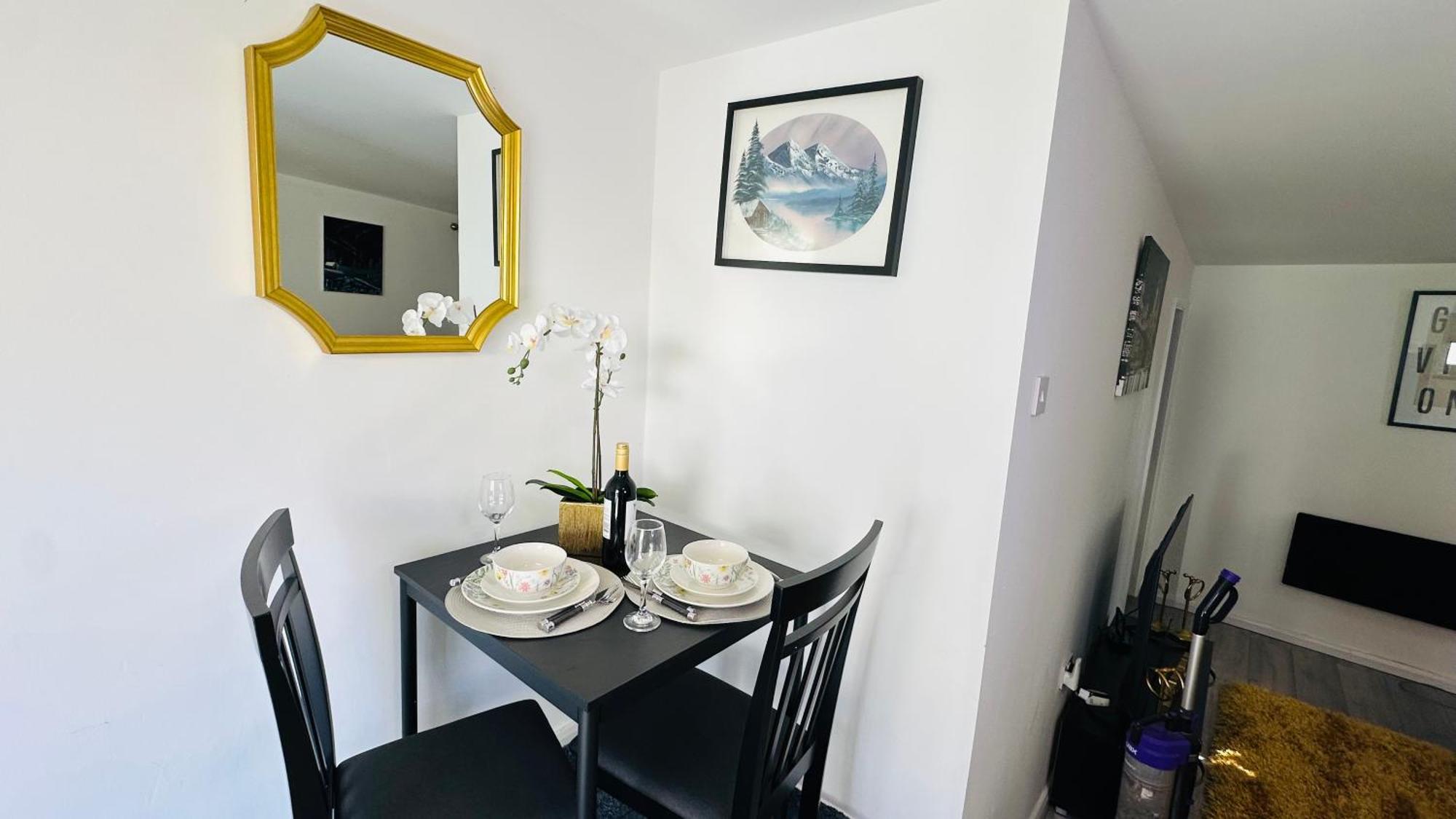 Cosy And Comfy Apartment London Ngoại thất bức ảnh