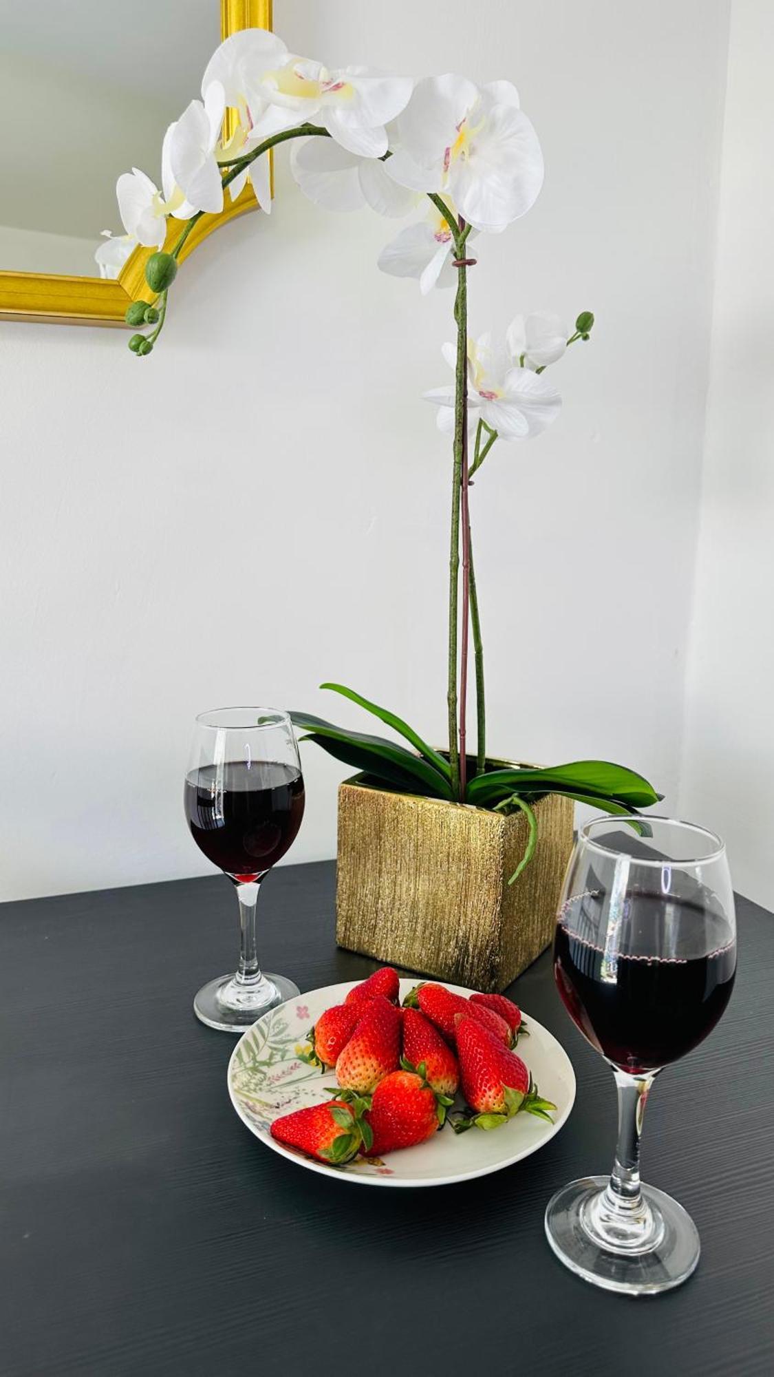 Cosy And Comfy Apartment London Ngoại thất bức ảnh